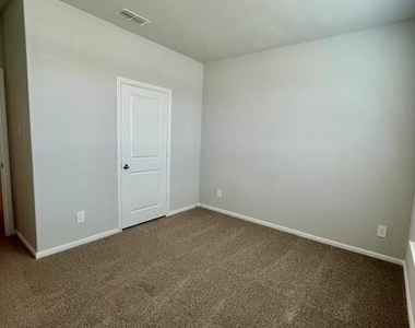 8604 High Hill Drive - Photo Thumbnail 4