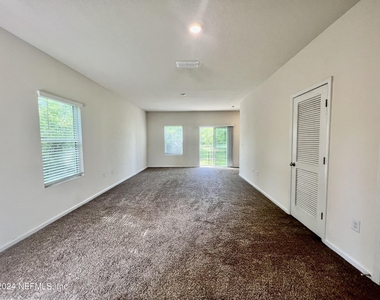 294 Aralia Lane - Photo Thumbnail 12