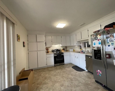 431 Benlea Circle - Photo Thumbnail 15