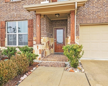 3405 Bluewater Drive - Photo Thumbnail 1