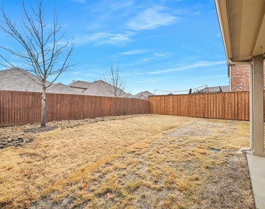 3405 Bluewater Drive - Photo Thumbnail 36