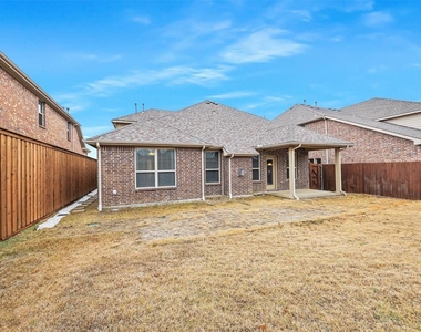 3405 Bluewater Drive - Photo Thumbnail 35