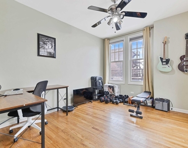 3845 N Ashland Avenue - Photo Thumbnail 18