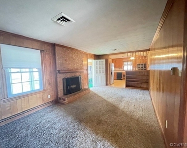 8195 Crestline Lane - Photo Thumbnail 10