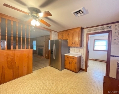 8195 Crestline Lane - Photo Thumbnail 9