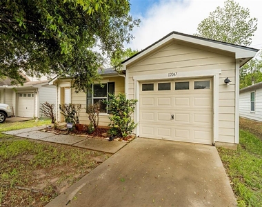 12047 Madison Oak Street - Photo Thumbnail 1