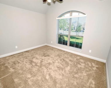 2911 River Flower Lane - Photo Thumbnail 26