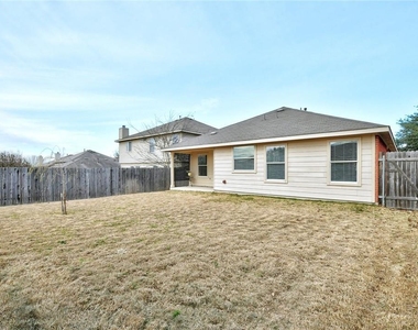 150 Feathergrass Dr - Photo Thumbnail 12