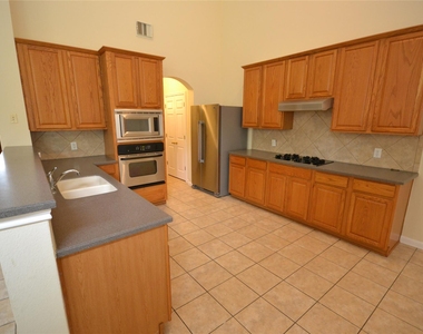 1123 Winding Creek Pl - Photo Thumbnail 6