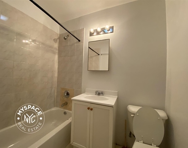 38 Nostrand Ave. - Photo Thumbnail 4