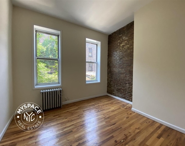 38 Nostrand Ave. - Photo Thumbnail 5