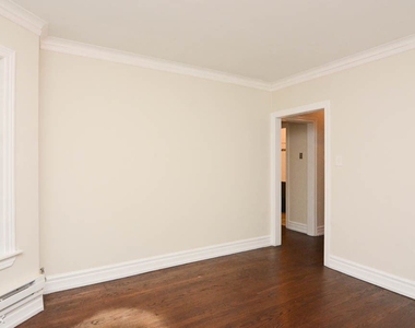 2131 W. Giddings, Unit A-4 - Photo Thumbnail 9