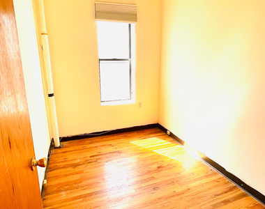 328 East 14th Street - Photo Thumbnail 3