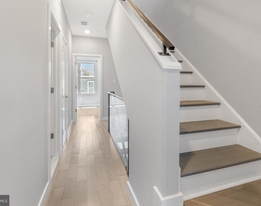 2342 Wilder St - Photo Thumbnail 21