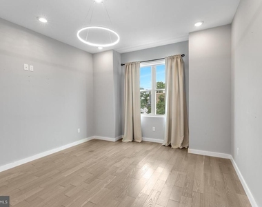 2342 Wilder St - Photo Thumbnail 25