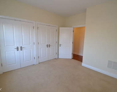 3060 N Clybourn Ave Apt 3n - Photo Thumbnail 9