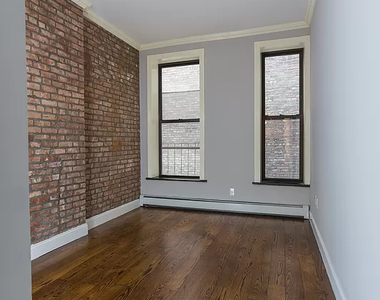 2071 Adam Clayton Powell Jr Boulevard - Photo Thumbnail 3