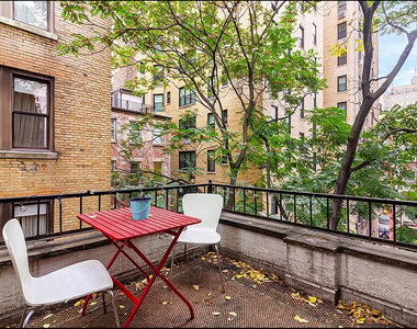 40 East 65th Street - Photo Thumbnail 9