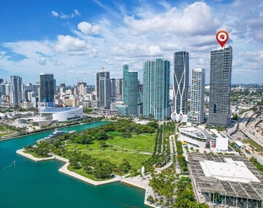 1100 Biscayne Blvd - Photo Thumbnail 19