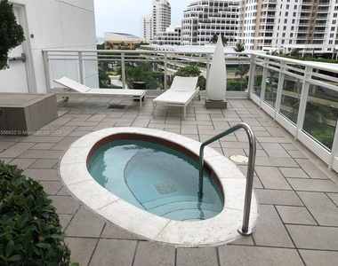 900 Brickell Key Blvd - Photo Thumbnail 35