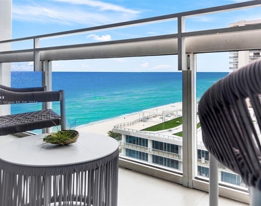 6801 Collins Ave - Photo Thumbnail 2