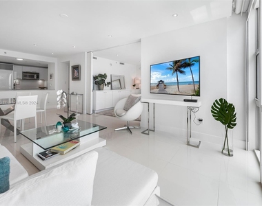 6801 Collins Ave - Photo Thumbnail 13