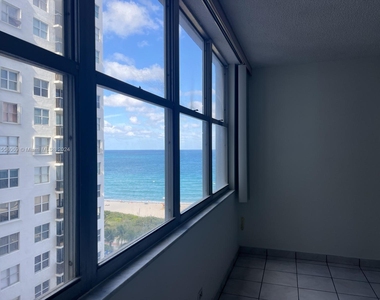 6039 Collins Ave - Photo Thumbnail 24