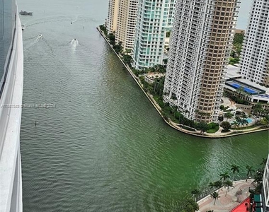 200 Biscayne Boulevard Way - Photo Thumbnail 25