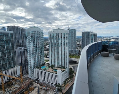 200 Biscayne Boulevard Way - Photo Thumbnail 30