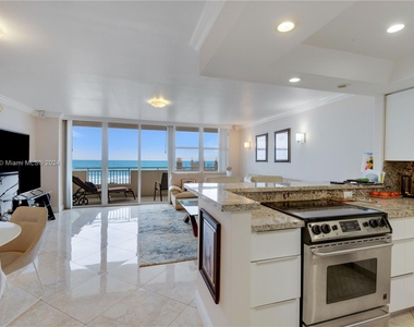 3180 S Ocean Dr - Photo Thumbnail 7