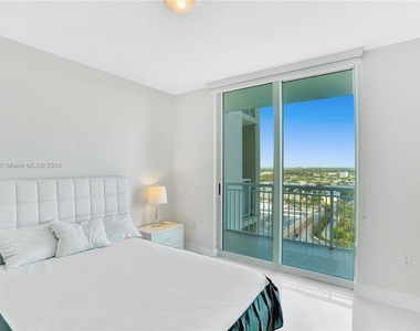 1745 E Hallandale Beach Blvd - Photo Thumbnail 14