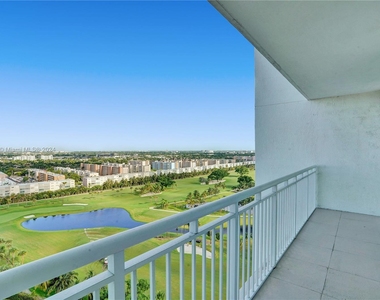 1745 E Hallandale Beach Blvd - Photo Thumbnail 1