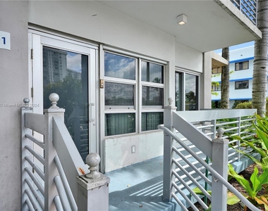 4332 Collins Ave - Photo Thumbnail 6