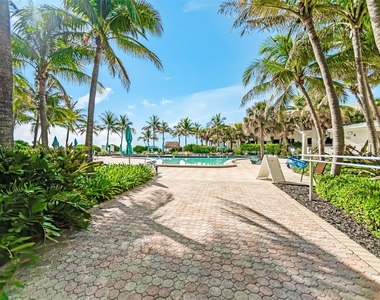 3901 Ocean Dr - Photo Thumbnail 3