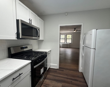 127 Watchung Ave Apt 1 - Photo Thumbnail 2