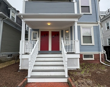 18 Walden St - Photo Thumbnail 2