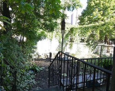 539a Monroe Street - Photo Thumbnail 2