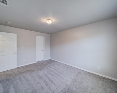 6808 Pascal Way - Photo Thumbnail 35