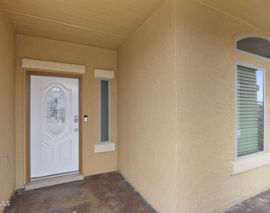 2525 Playa Point Street - Photo Thumbnail 4