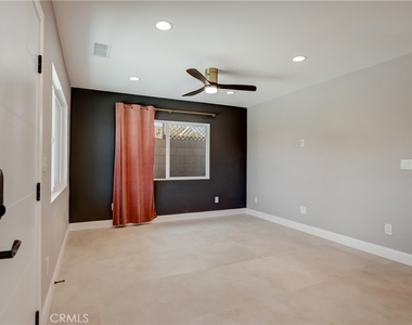 11351 Delphinium Avenue - Photo Thumbnail 6