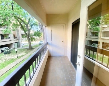 2209 S Braeswood Boulevard - Photo Thumbnail 28