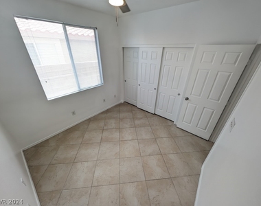 10725 Moon Flower Arbor Place - Photo Thumbnail 24