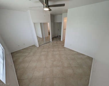 10725 Moon Flower Arbor Place - Photo Thumbnail 13