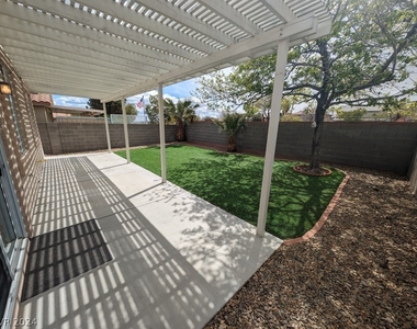 10725 Moon Flower Arbor Place - Photo Thumbnail 8