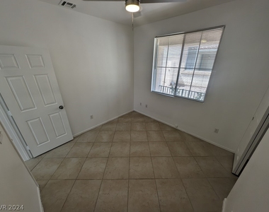 10725 Moon Flower Arbor Place - Photo Thumbnail 21