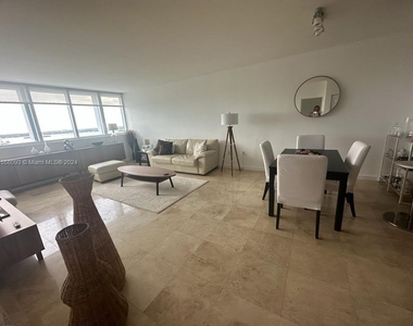 10275 Collins Ave - Photo Thumbnail 7