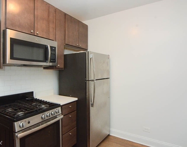 2639 N. Spaulding, Unit E-5 - Photo Thumbnail 2