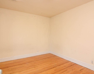 2330 N. Spaulding, Unit A-5 - Photo Thumbnail 11