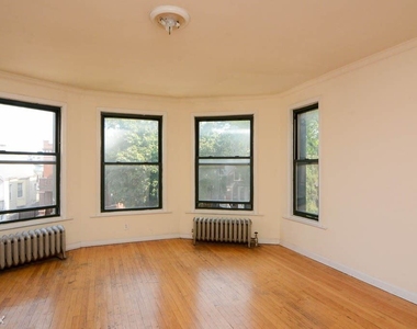 2330 N. Spaulding, Unit A-5 - Photo Thumbnail 9