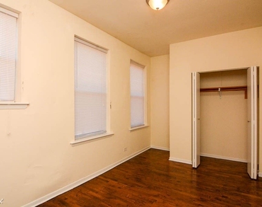 2325 N. Kedzie Boulevard, Unit 9 - Photo Thumbnail 13